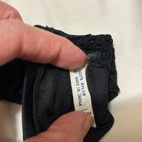 Vintage Black 1950’s Women’s Gloves - Picture 6 of 10